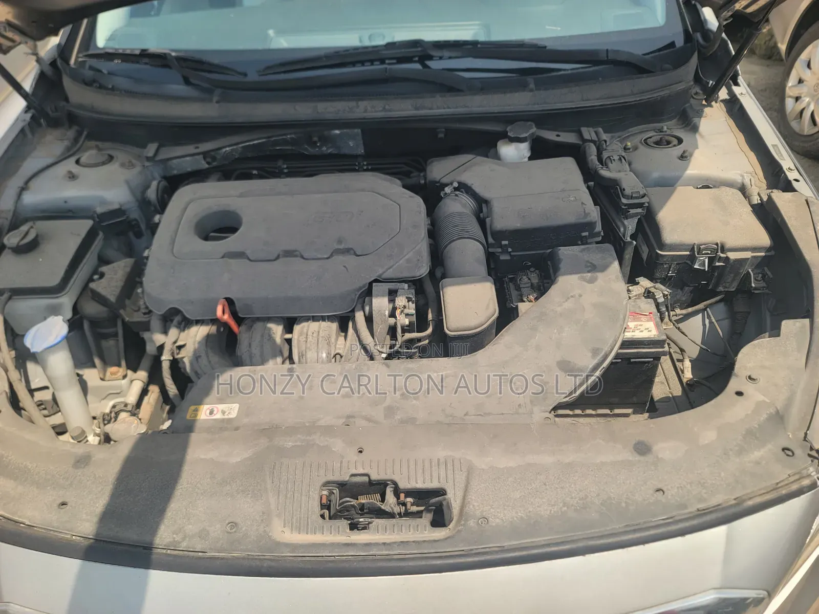 Hyundai Sonata Limited 4dr Sedan (2.4L 4cyl 6A) 2015 Silver