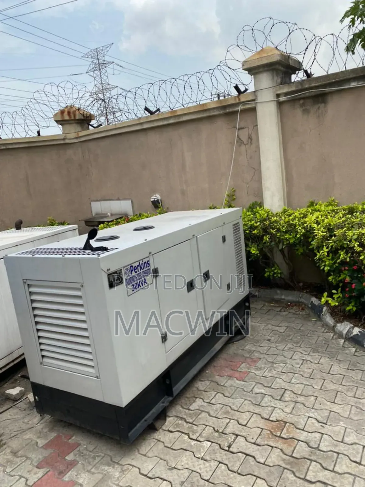40 KVA Perkins Soundproof Generator