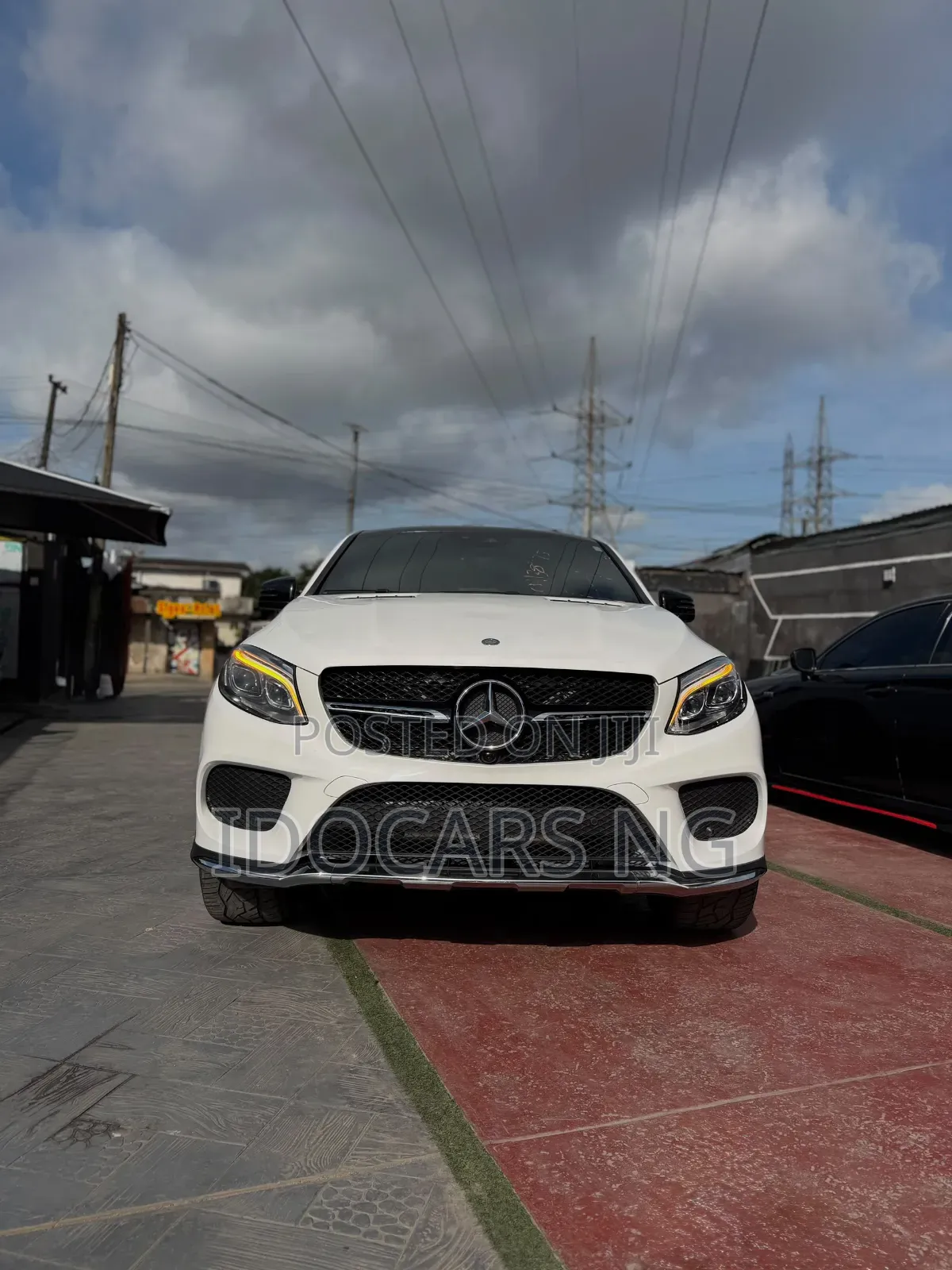Mercedes-Benz GLE-Class AMG GLE 43 4MATIC 2017 White
