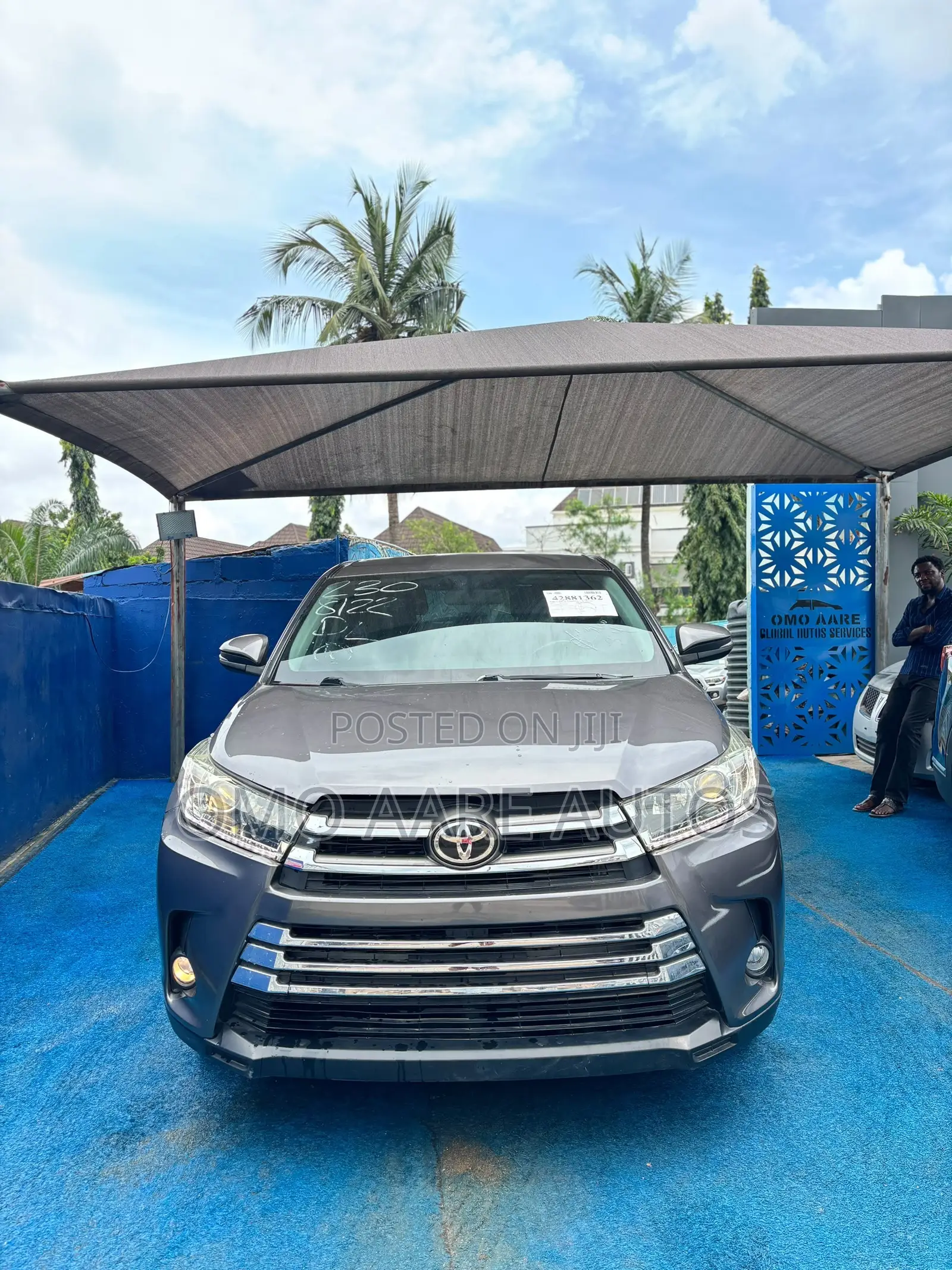 Toyota Highlander LE Plus 4dr SUV (3.5L 6cyl 6A) 2015 Gray