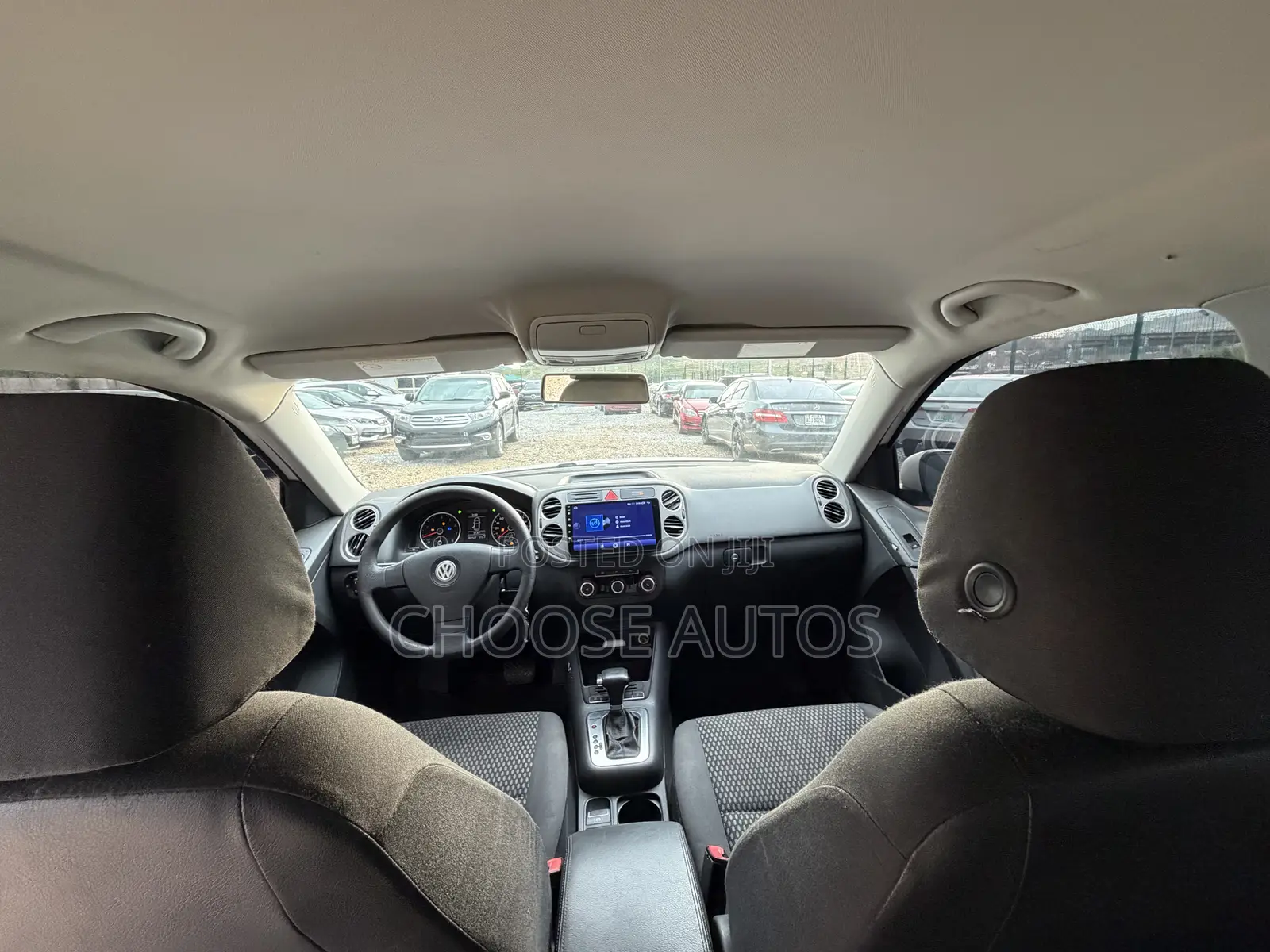 Volkswagen Tiguan S 2011 White