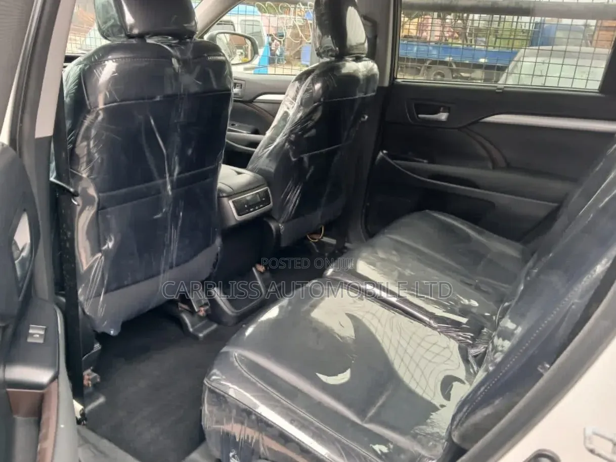 Toyota Highlander 2016 Off white