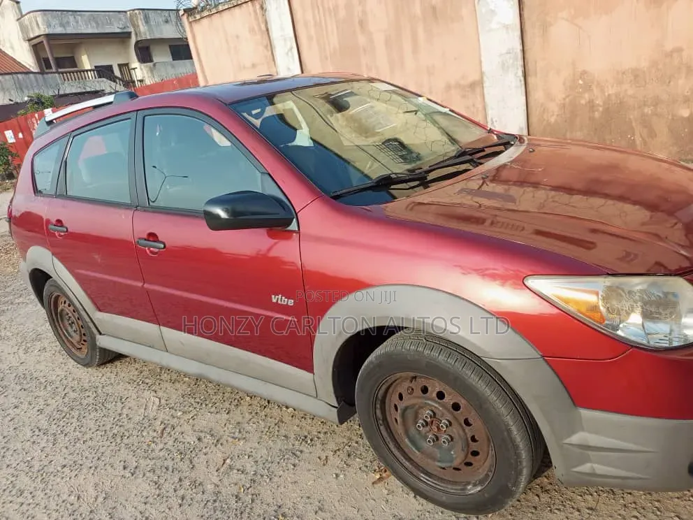 Pontiac Vibe AWD 2006 Red