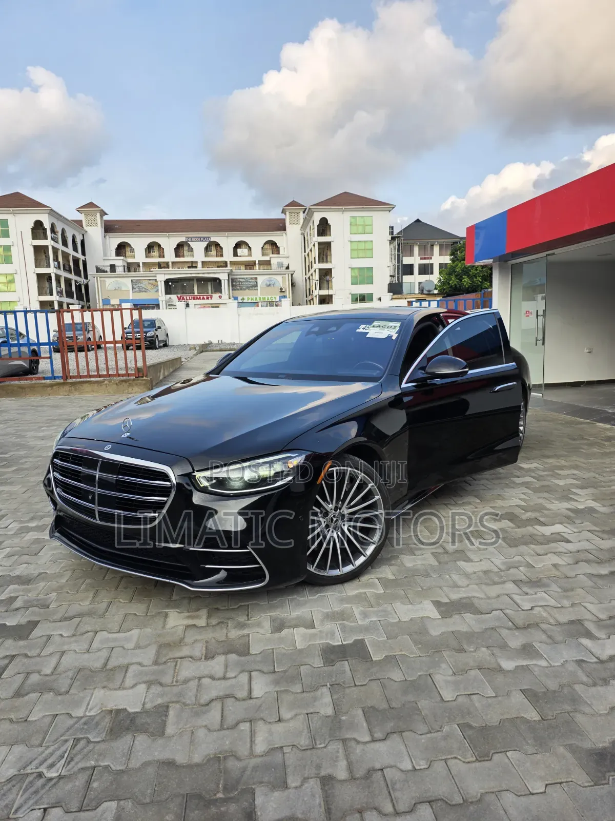Mercedes-Benz S-Class S 500 4MATIC 2022 Black