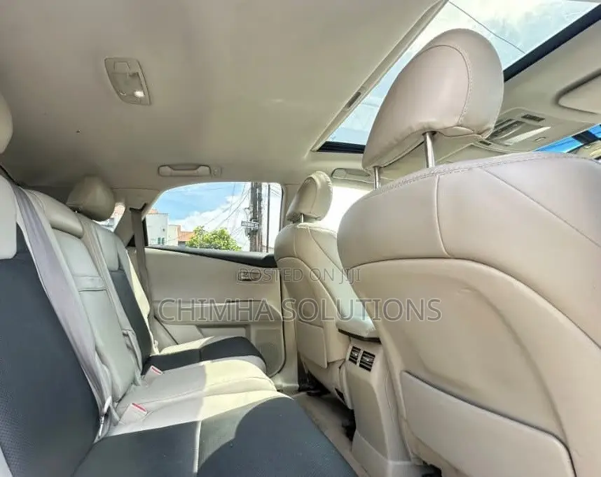 Lexus RX 2011 Gold