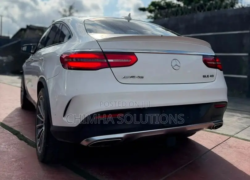 Mercedes-Benz GLE-Class AMG GLE 43 4MATIC 2017 White