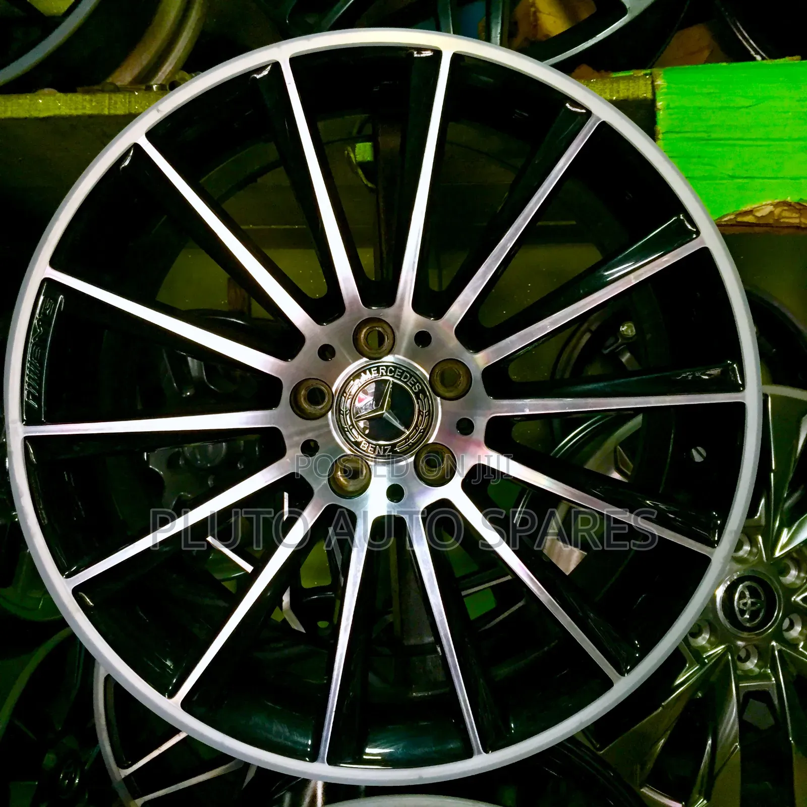 Mercedes-Benz Alloy Rim Available on 20',21' 22'inches