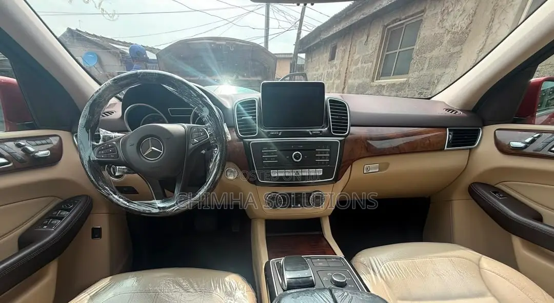 Mercedes-Benz GLE-Class 2016 Red
