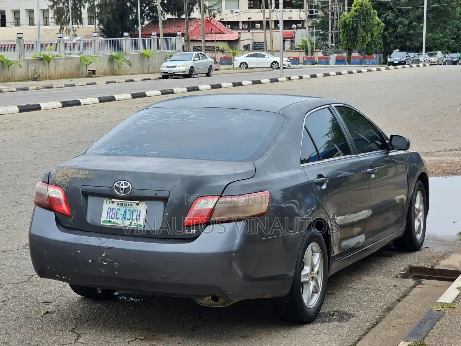 Toyota Camry 2009 Gray
