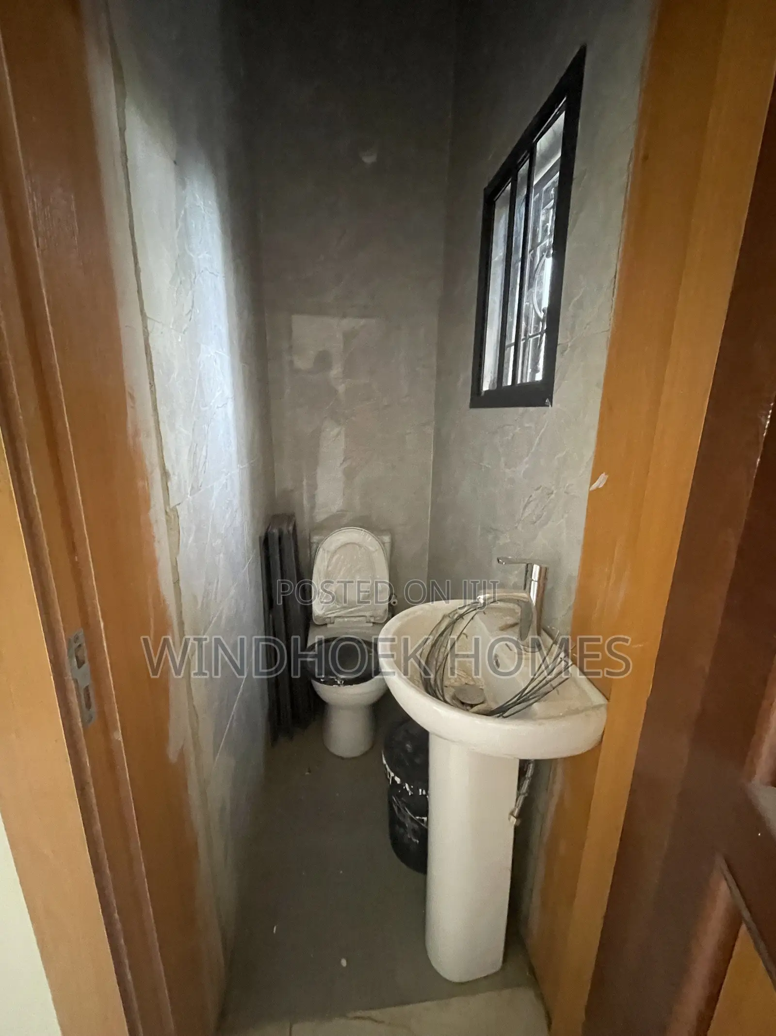 4bdrm Duplex in Galadimawa for sale