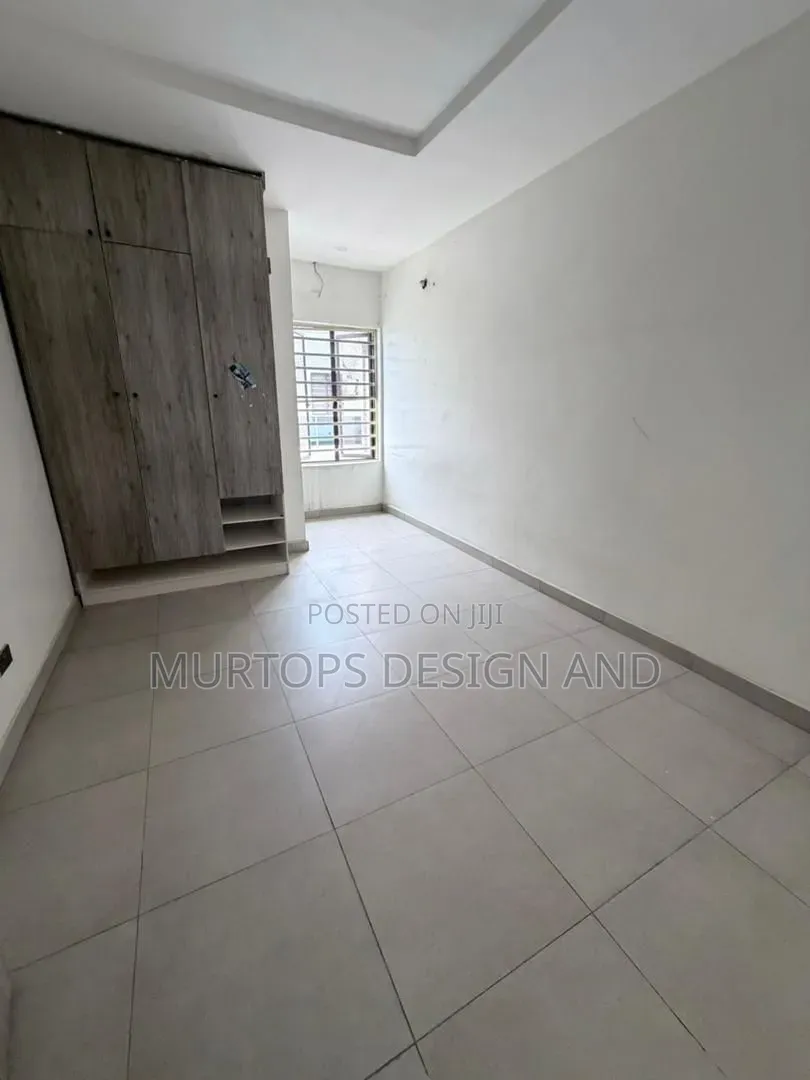 Studio Apartment in Dpk, Lekki Phase 2 for rent