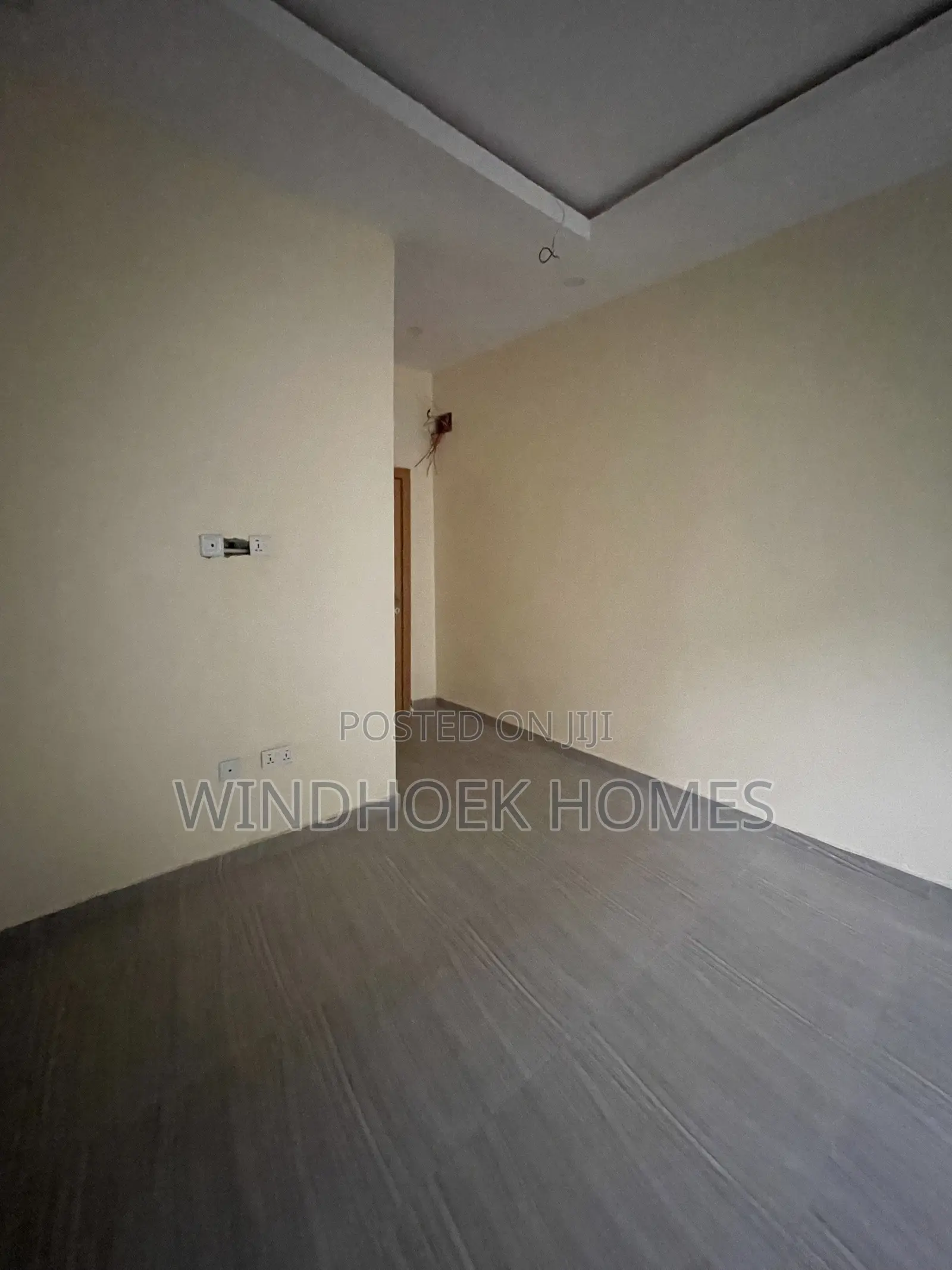 5bdrm House in Galadimawa for sale