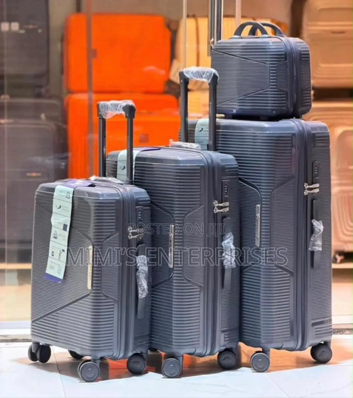 Traveling Luggage Set of 4