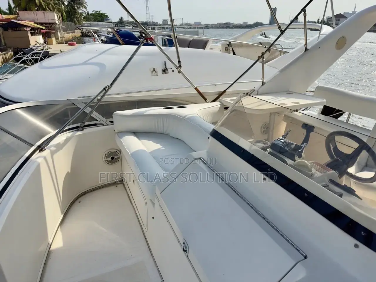 SEARAY 440 Available for Booking