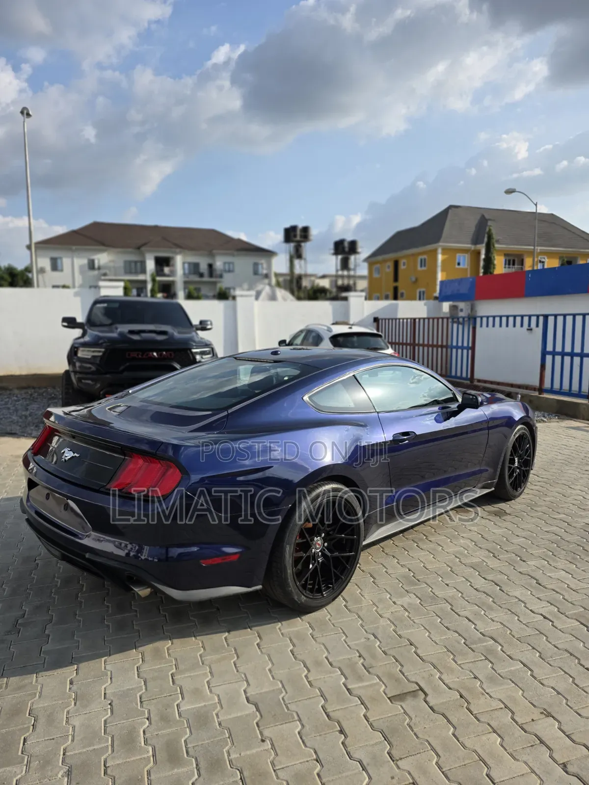 Ford Mustang EcoBoost Premium Fastback 2019 Blue