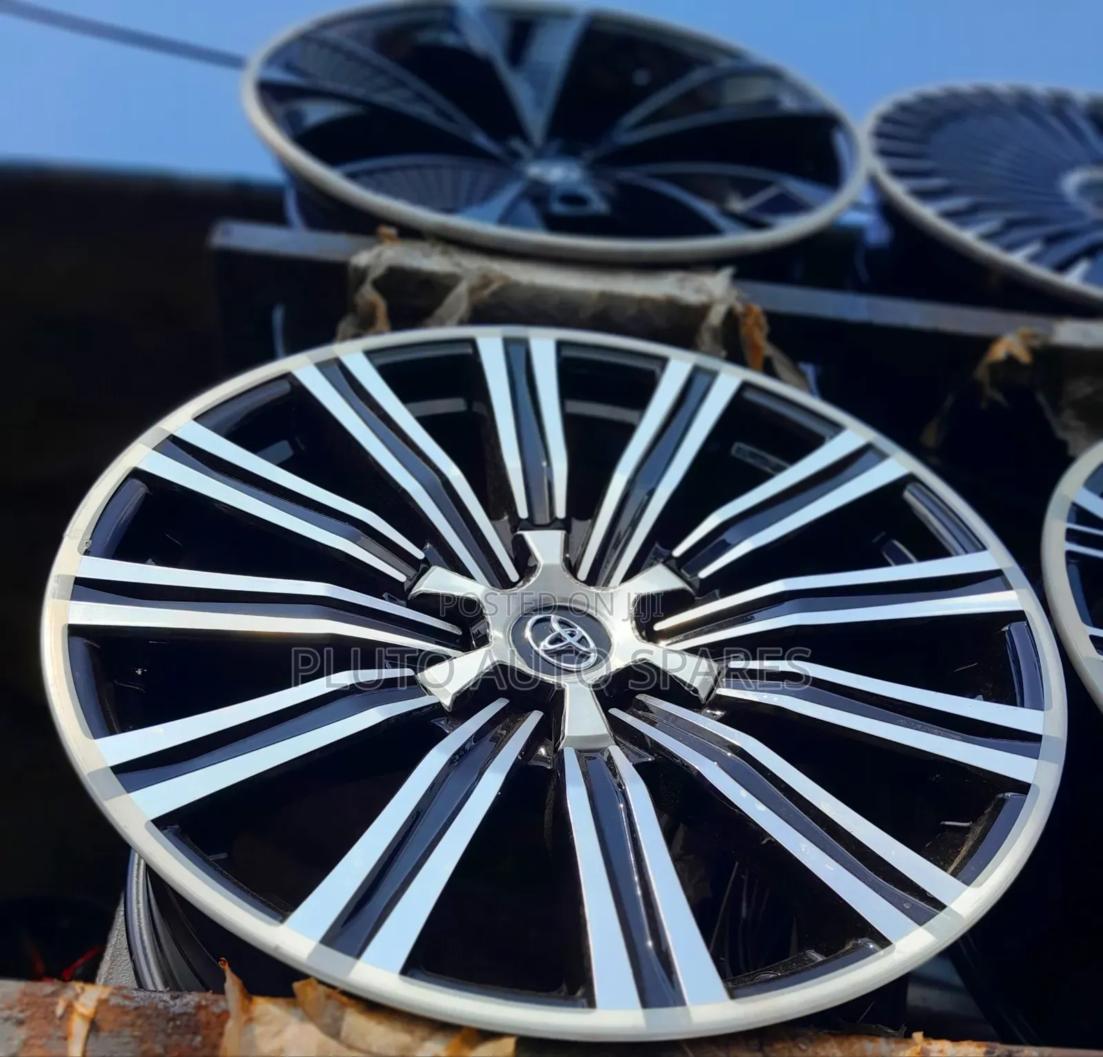 20-Inch Lexus GX 460 Alloy Rims Available!