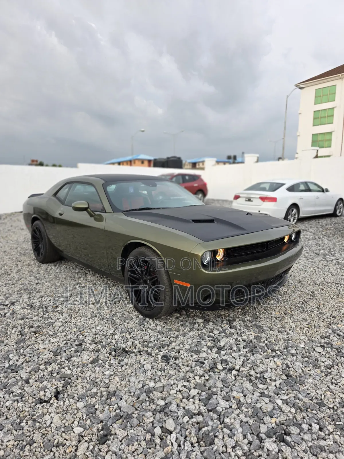 Dodge Challenger SXT RWD 2018 Green