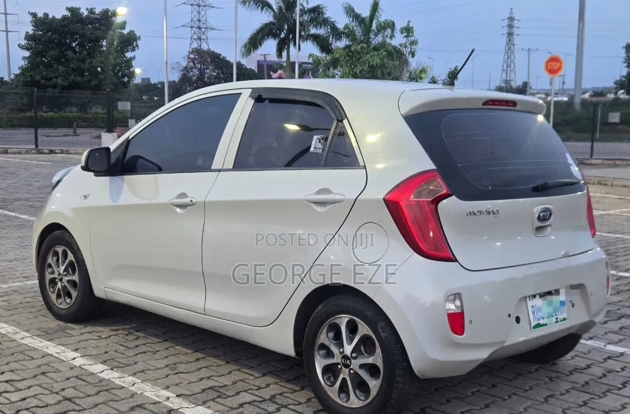 Kia Morning 2012 White