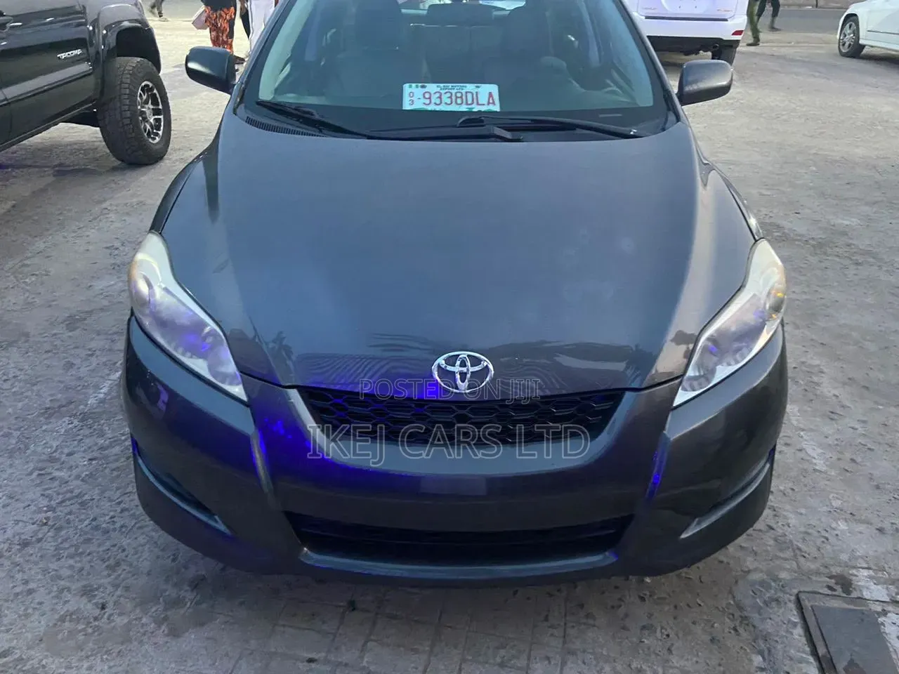 Toyota Matrix 2011 Gray