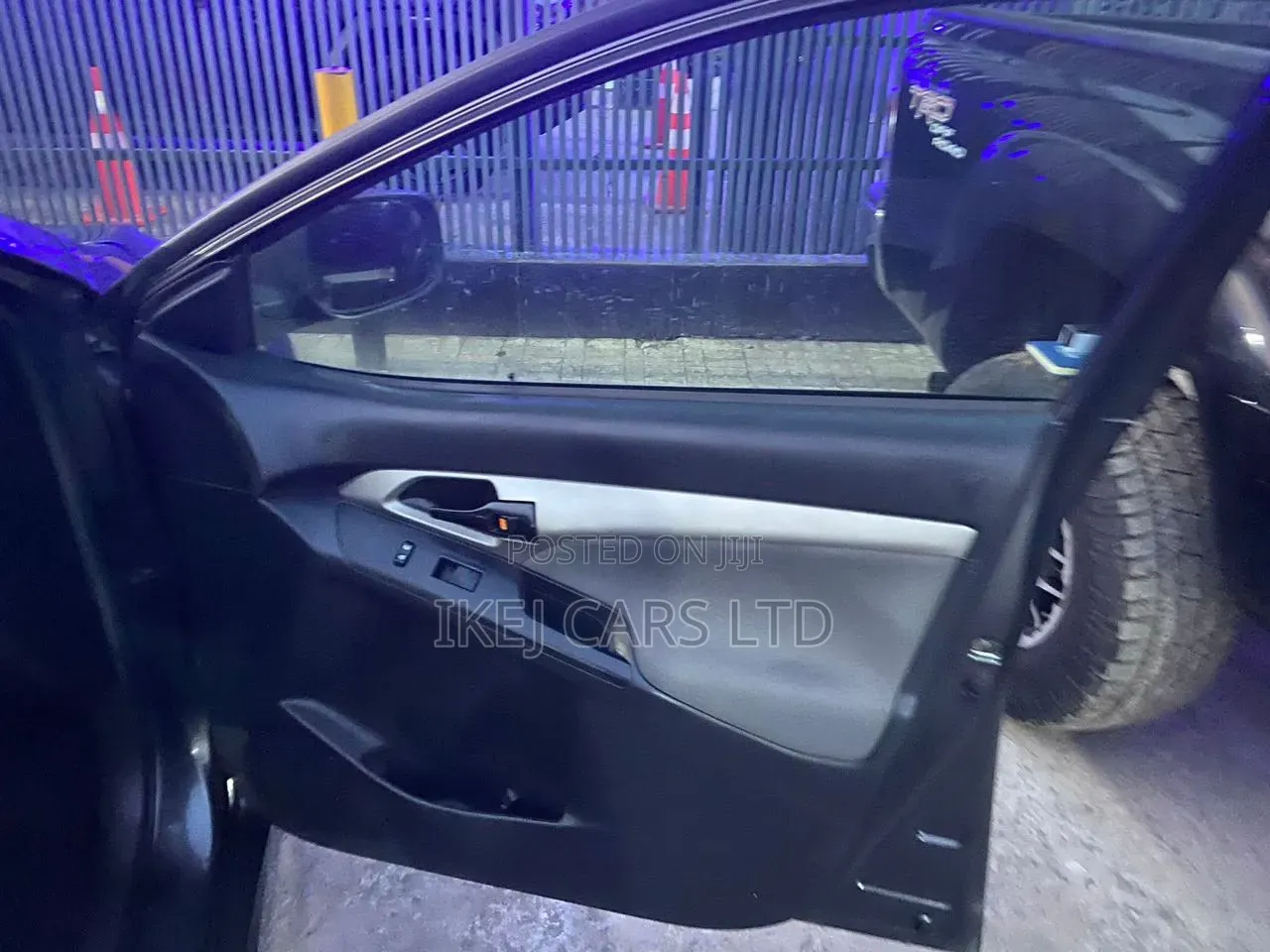 Toyota Matrix 2011 Gray