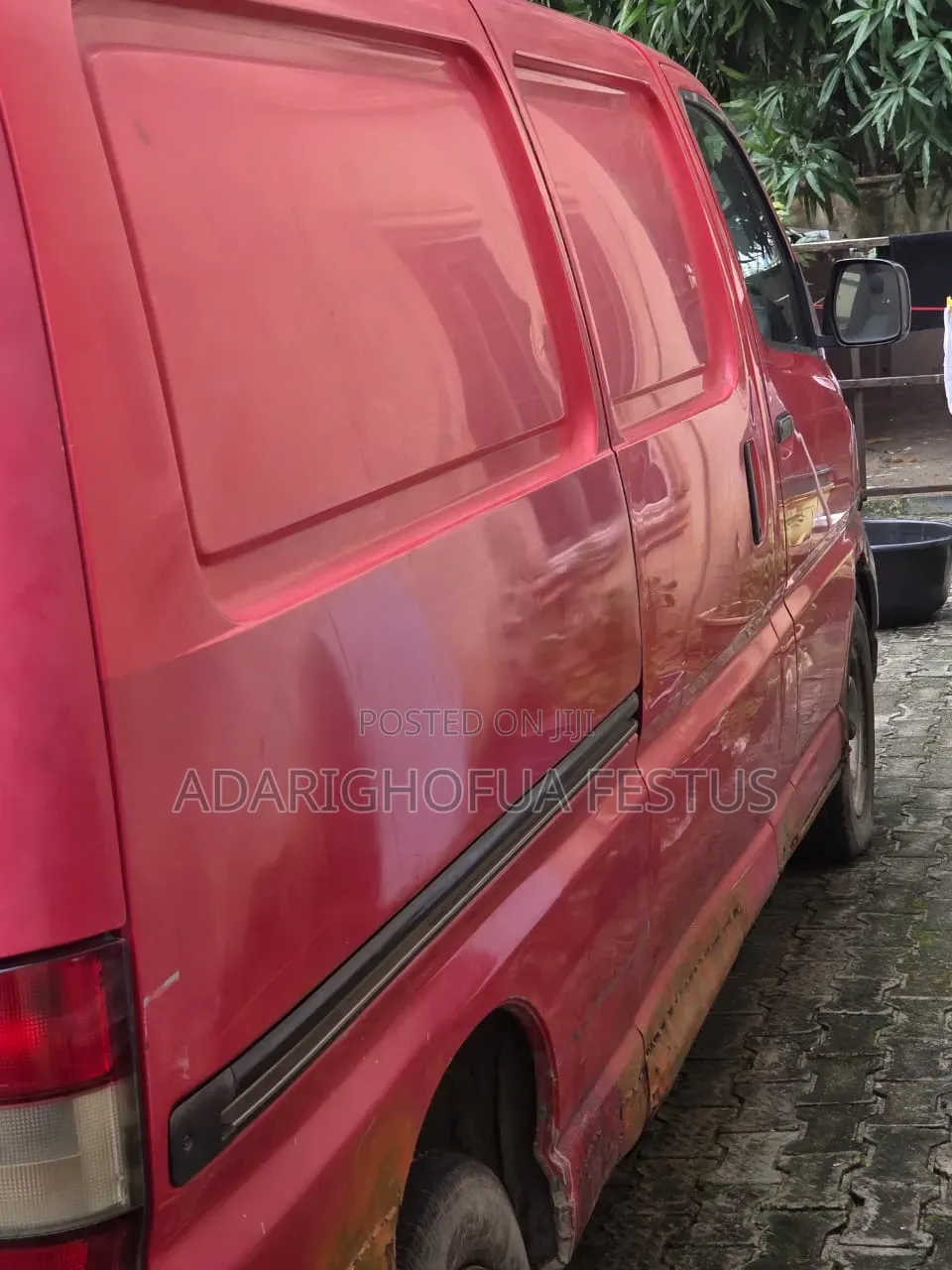 Toyota Grand HiAce 2002 Red