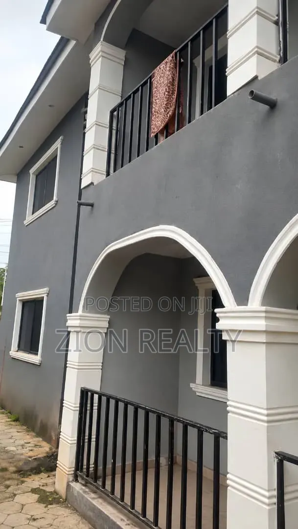 3bdrm Apartment in Teacher'S Estate, Awoyaya for rent
