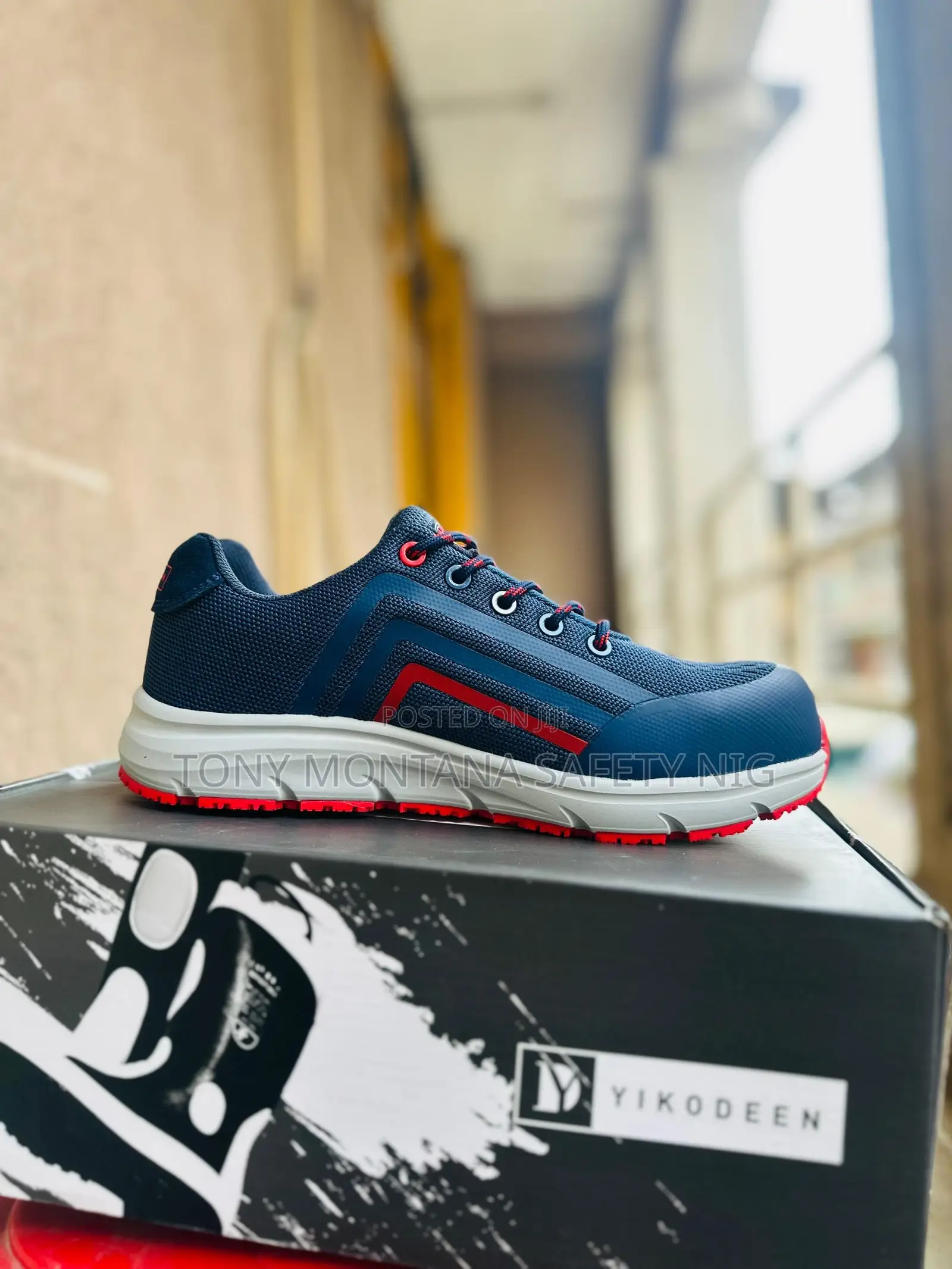 YIKODEEN Low Cut Safety Shoe - Sporty Steel Toe Sneaker