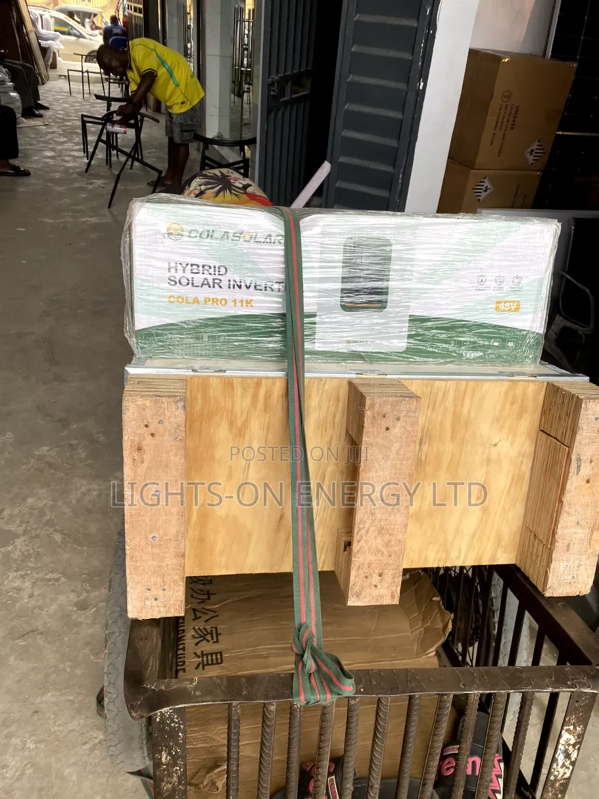 11kva Hybrid Inverter With 15kwh Lithium Battery
