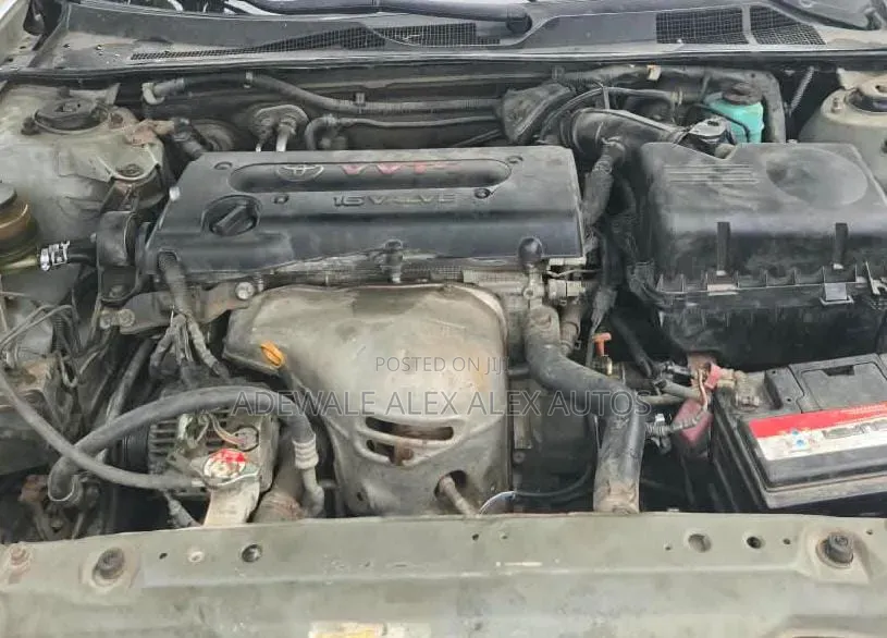 Toyota Camry 2004 Silver