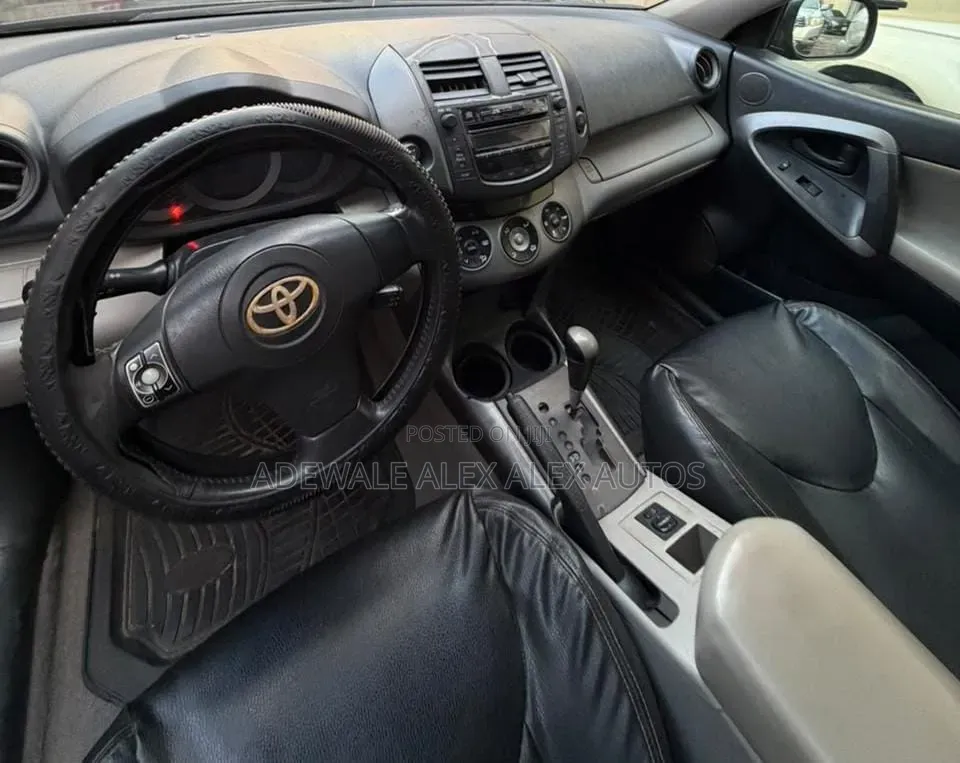 Toyota RAV4 2007 Black