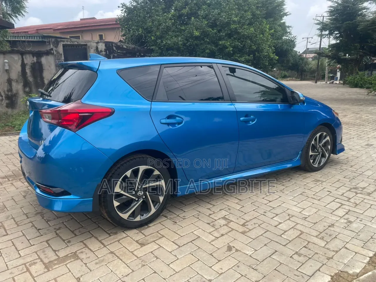 Scion iM Base 2016 Blue