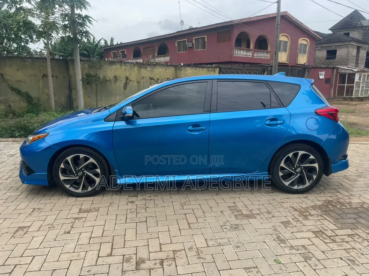 Scion iM Base 2016 Blue