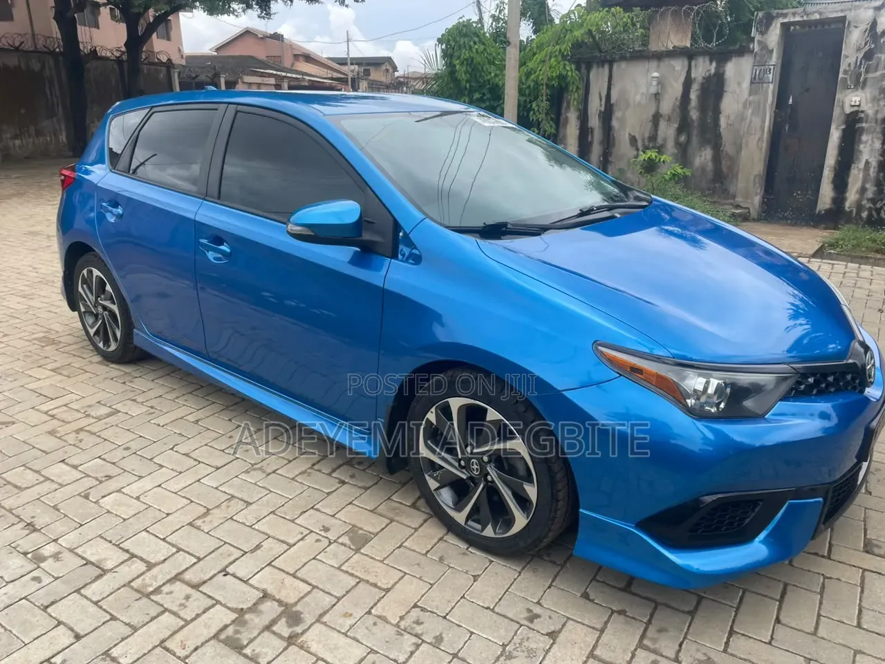 Scion iM Base 2016 Blue