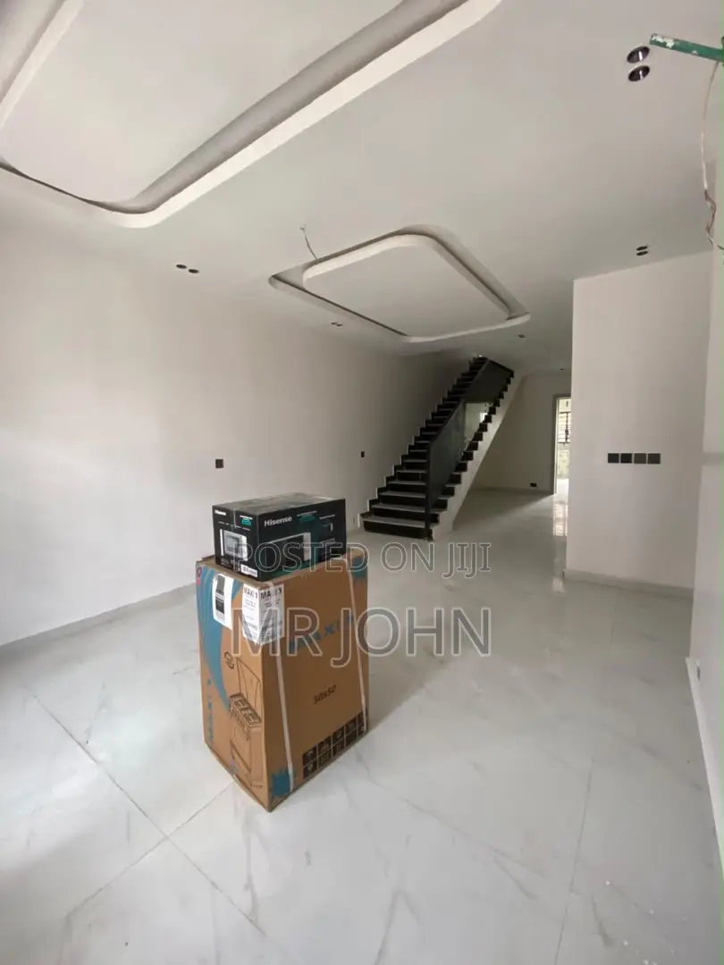 4bdrm House in Abraham Adesanya for rent