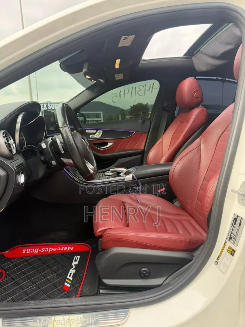 Mercedes-Benz C400 4Matic AWD Sedan (3.0L V6 7A) 2015 White