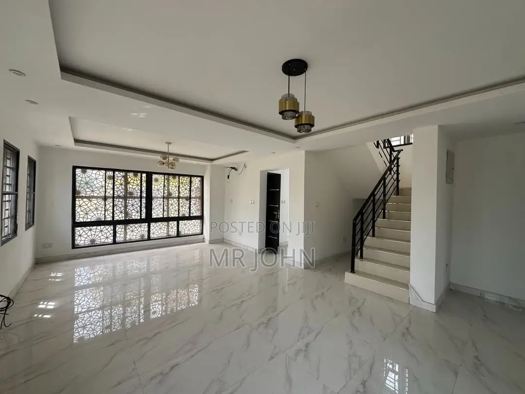 4bdrm House in Lekki Scheme 2, Abraham Adesanya Estate for rent
