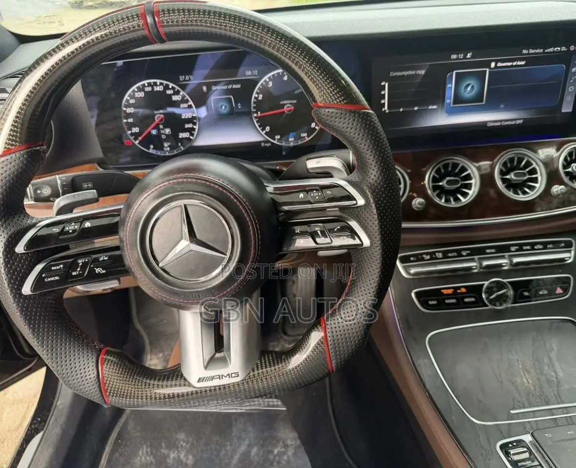 Mercedes-Benz E300 4Matic AWD Sedan (2.0L 4cyl 9A) 2017 Black