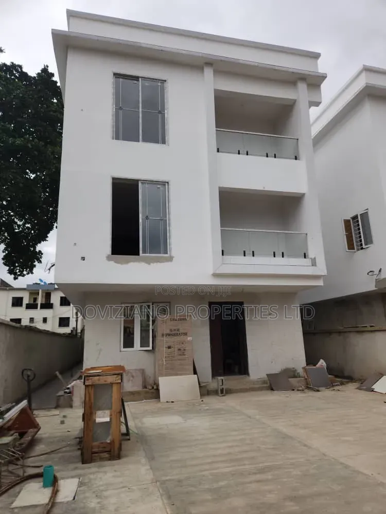 6bdrm Duplex in Ikeja GRA for sale