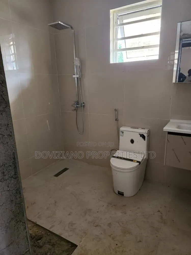 6bdrm Duplex in Ikeja GRA for sale