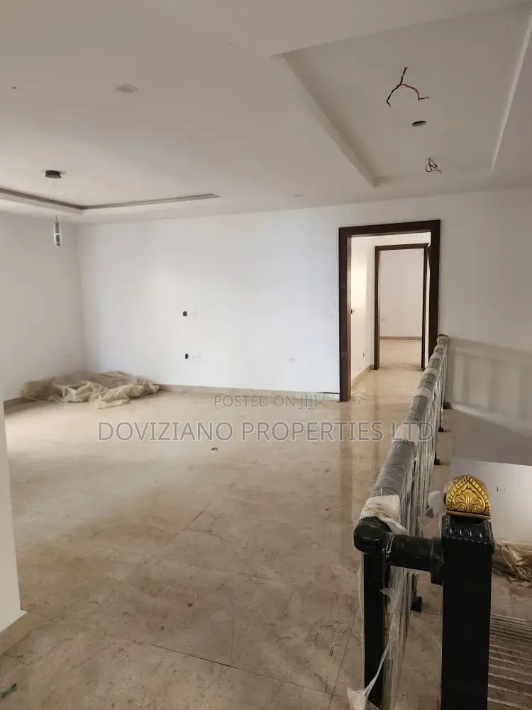 6bdrm Duplex in Ikeja GRA for sale