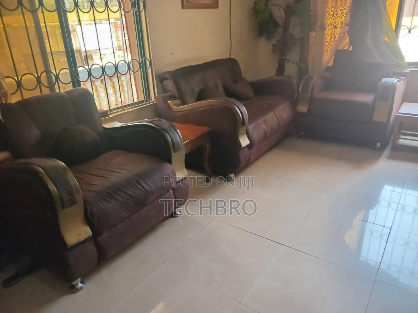 Palour Couch Chair