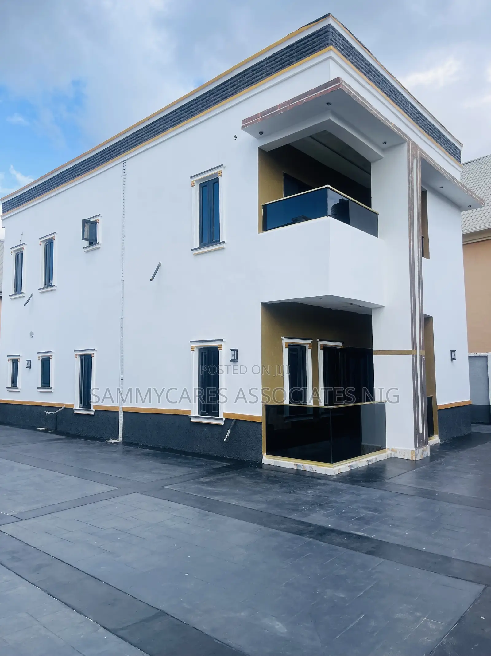 Furnished 5bdrm Duplex in Owerri for sale