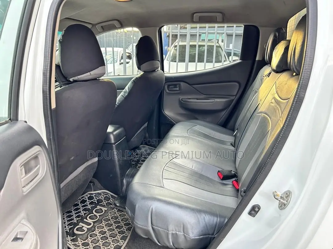 Mitsubishi L200 2019 White