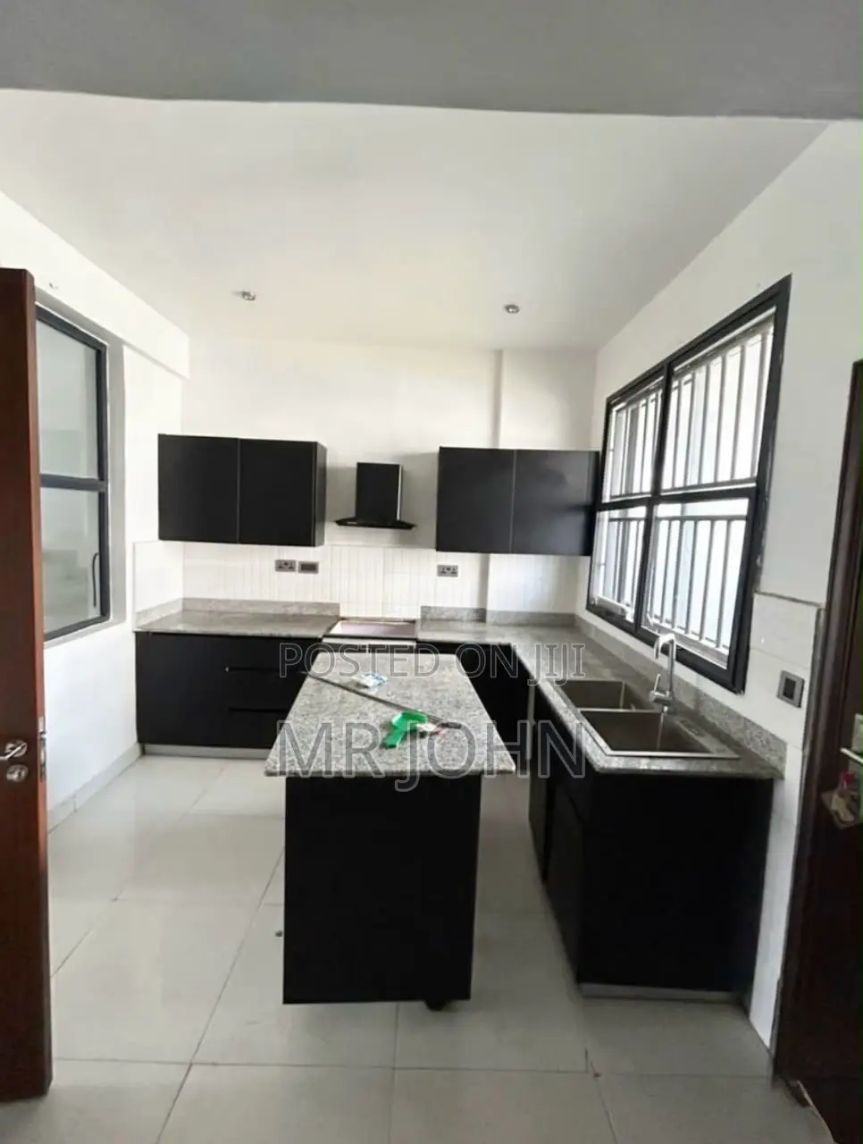 2bdrm Maisonette in Lekki Lagos Owo Pr for rent