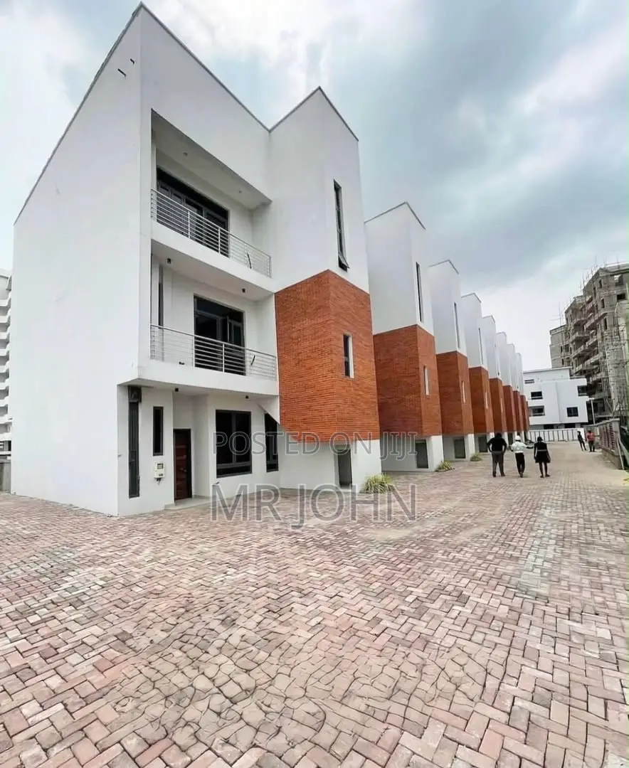 4bdrm Duplex in Freedom Way Lekki for rent