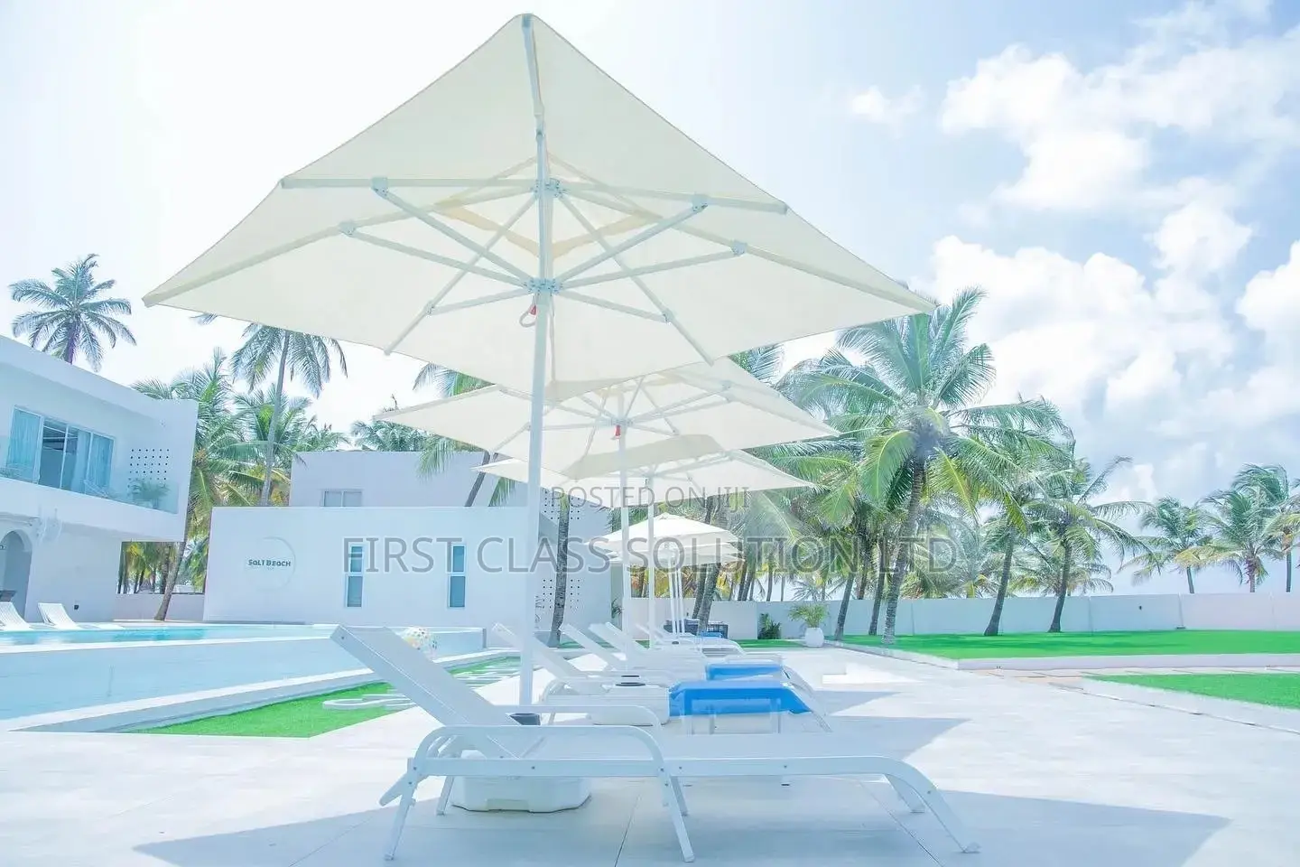Luxurious 6 Bedroom Beach House at Salt Beach Resort