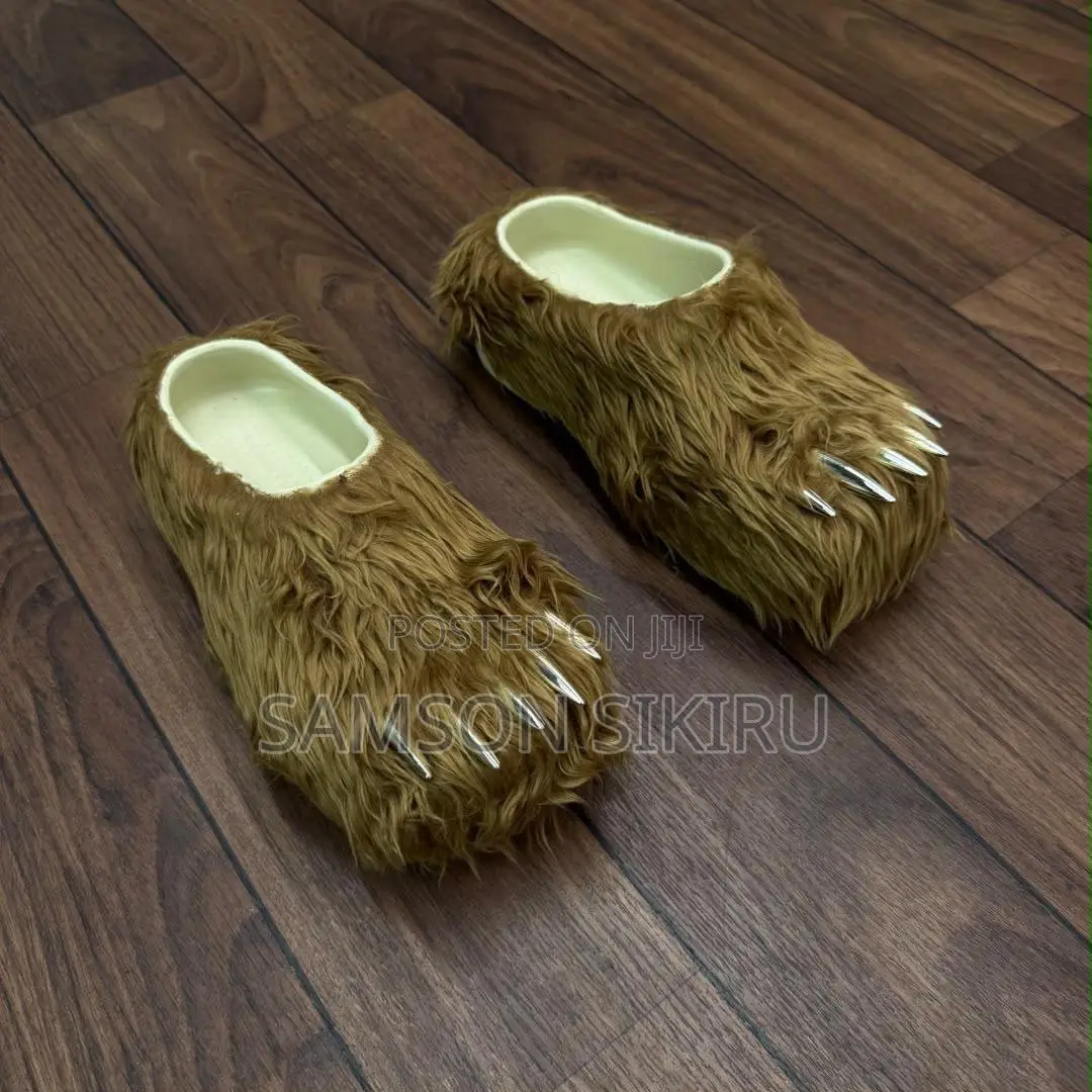 *Bravest Studio Bear Claws Mules*