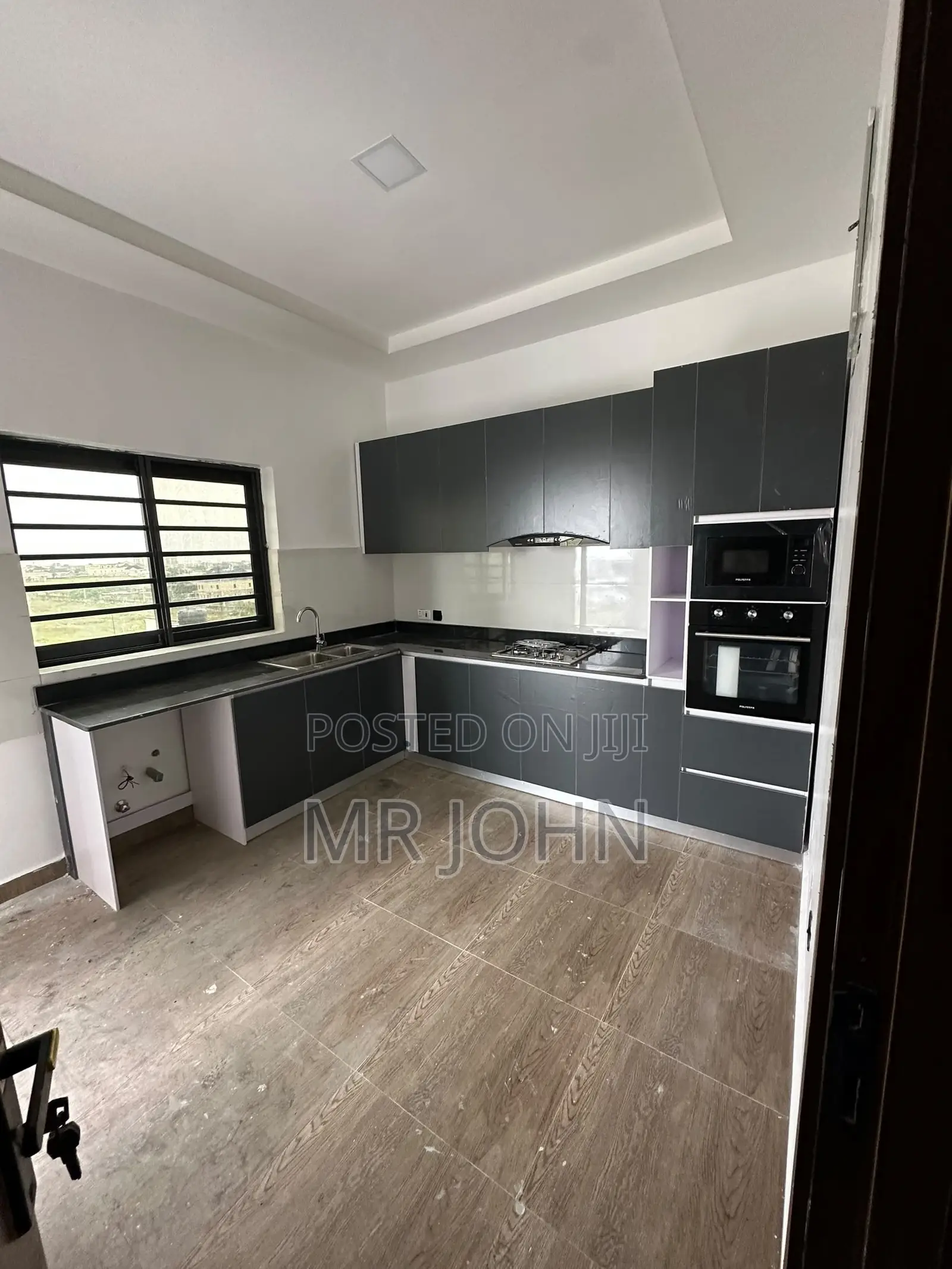 2bdrm Apartment in Orchid Road Mercy Pr, Lekki for sale