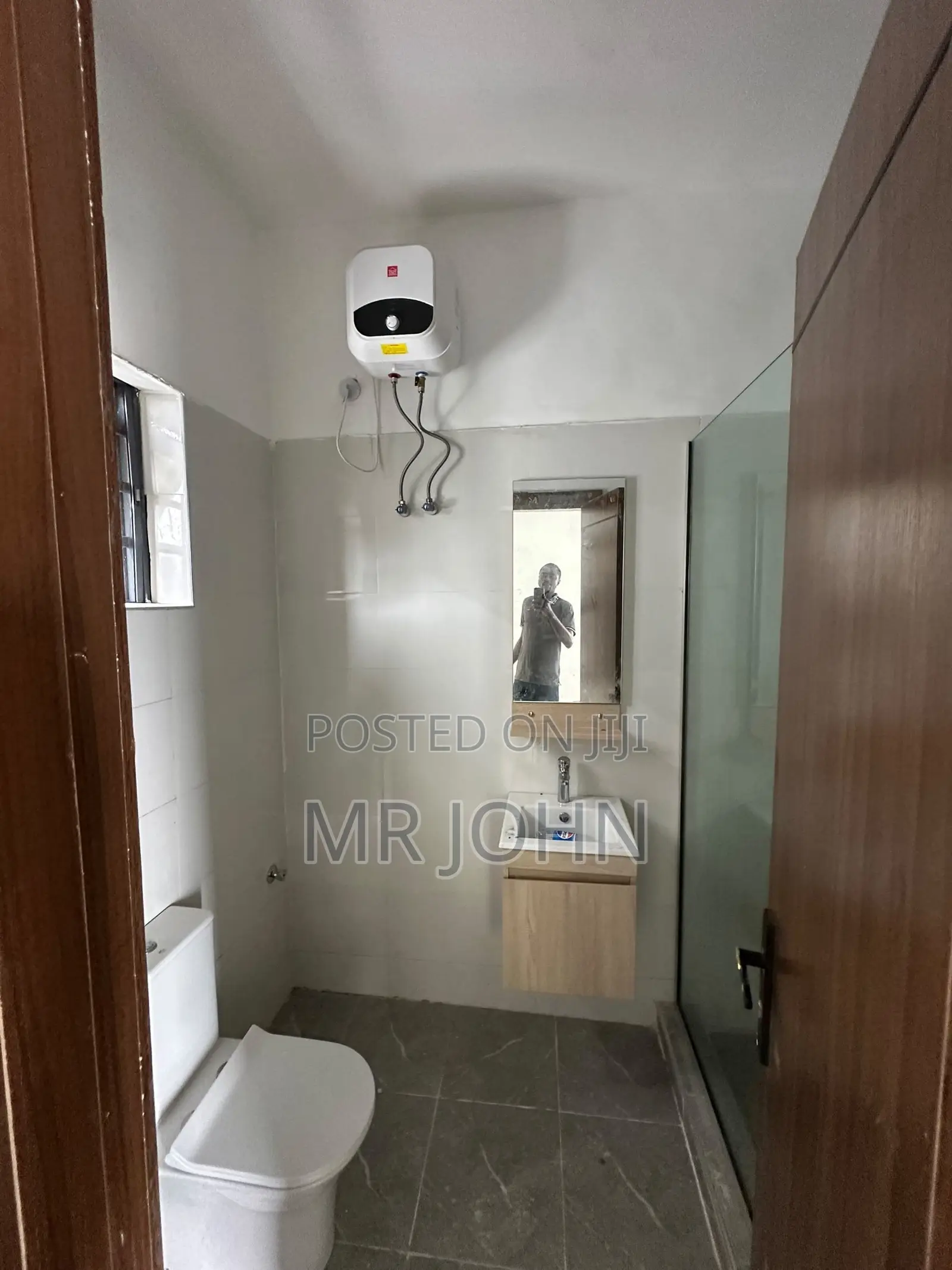 2bdrm Apartment in Orchid Road Mercy Pr, Lekki for sale