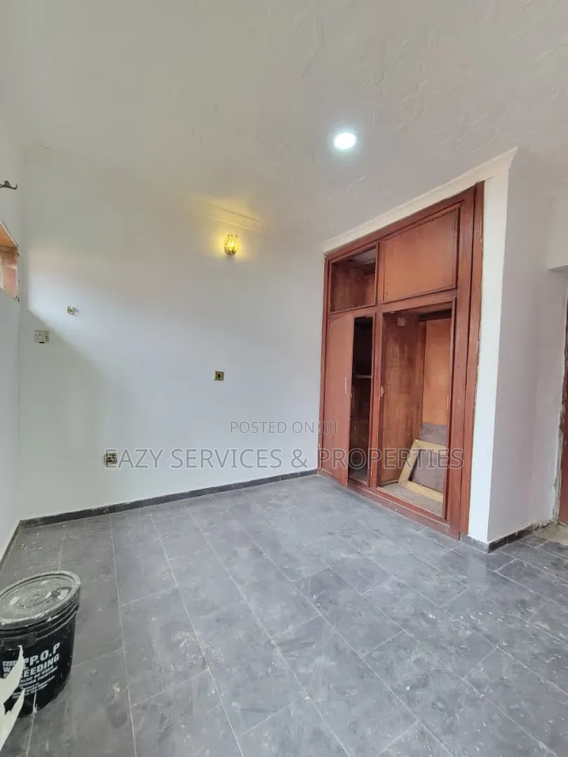 1bdrm Shared Apartment in Goodness Estate, Badore for rent